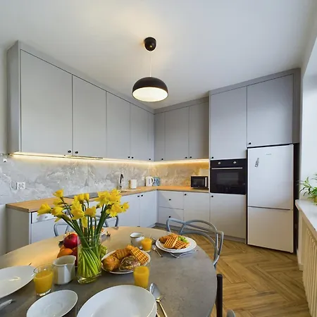 Warszawska 206 Ii Pietro *